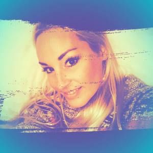 Meet your Posher, Carrie